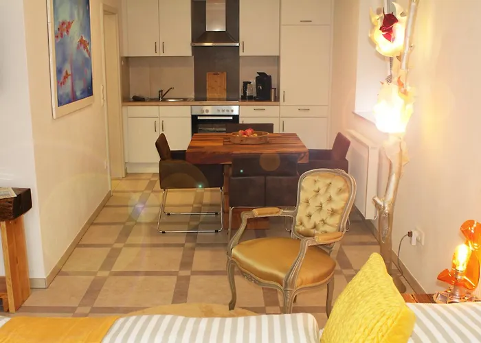 Apartment Art - Harmonie Und Stil Bei Bamberg Bischberg